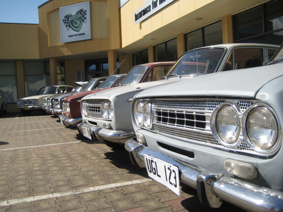 050%20-%20fronts%20-%20foreground%20-%20Chris%20Browning%27s%20sedan.JPG
