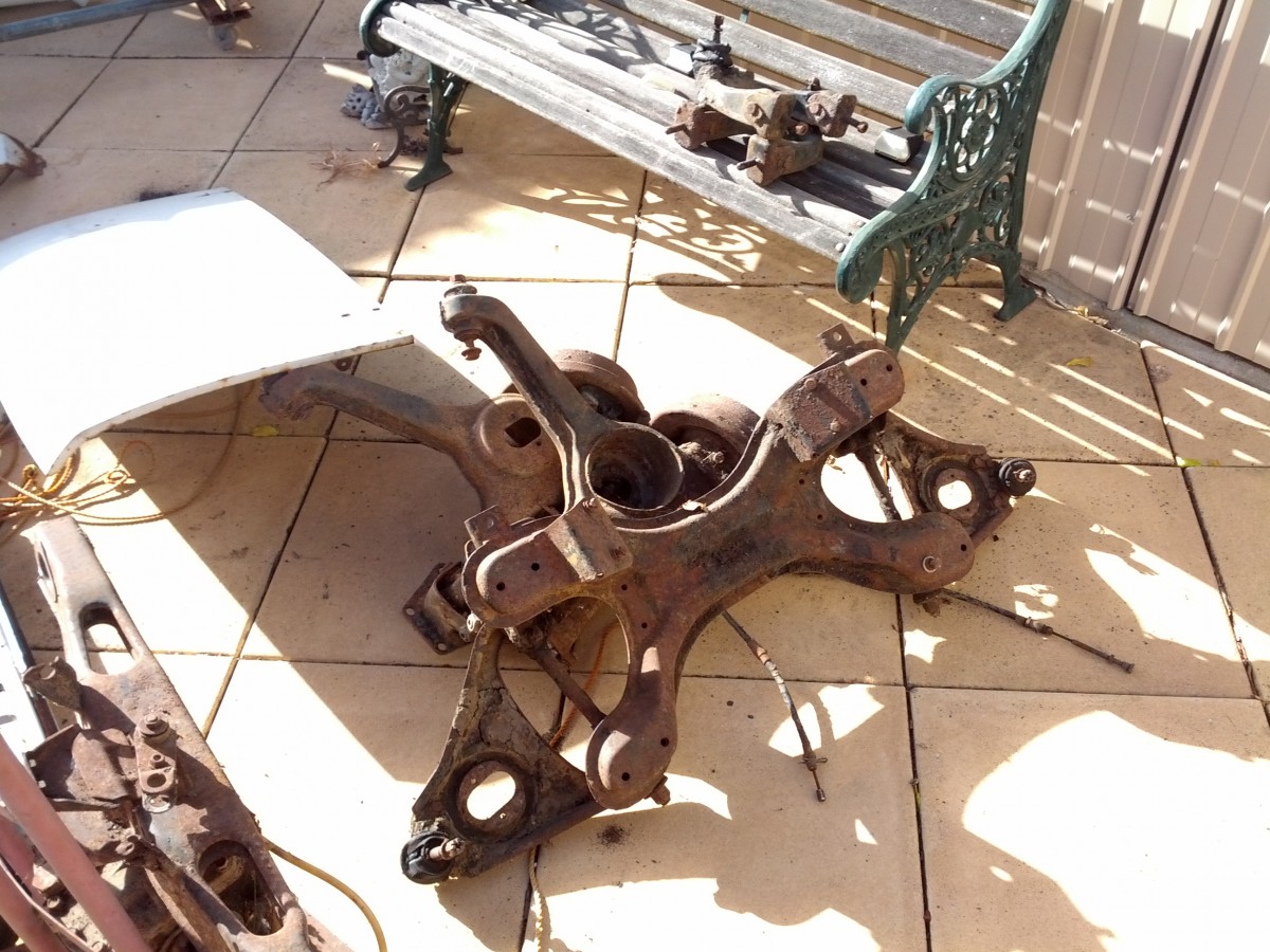 Bellett Front Subframe.jpg