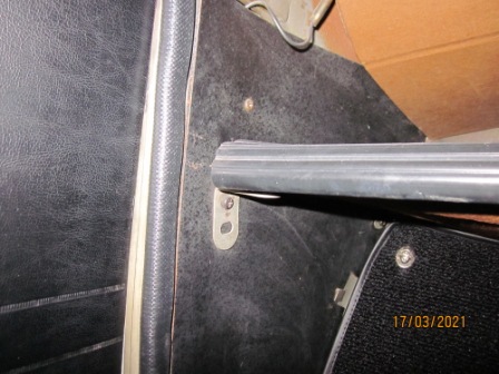 parcel shelf_1.JPG