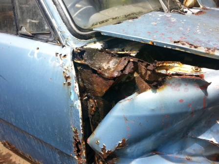 20161105_Rusty spares car_6.jpg