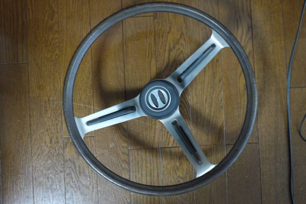 Steering Wheel 001.jpg