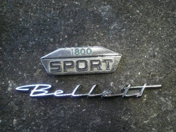 1800 Sport Badges.jpg