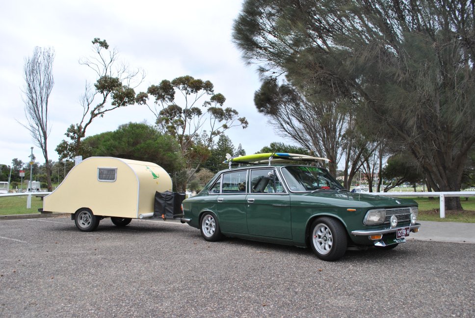 22 October - 09 - Bermagui - Saltwater Cafe - Gricey's Isuzu Florian and caravan.JPG