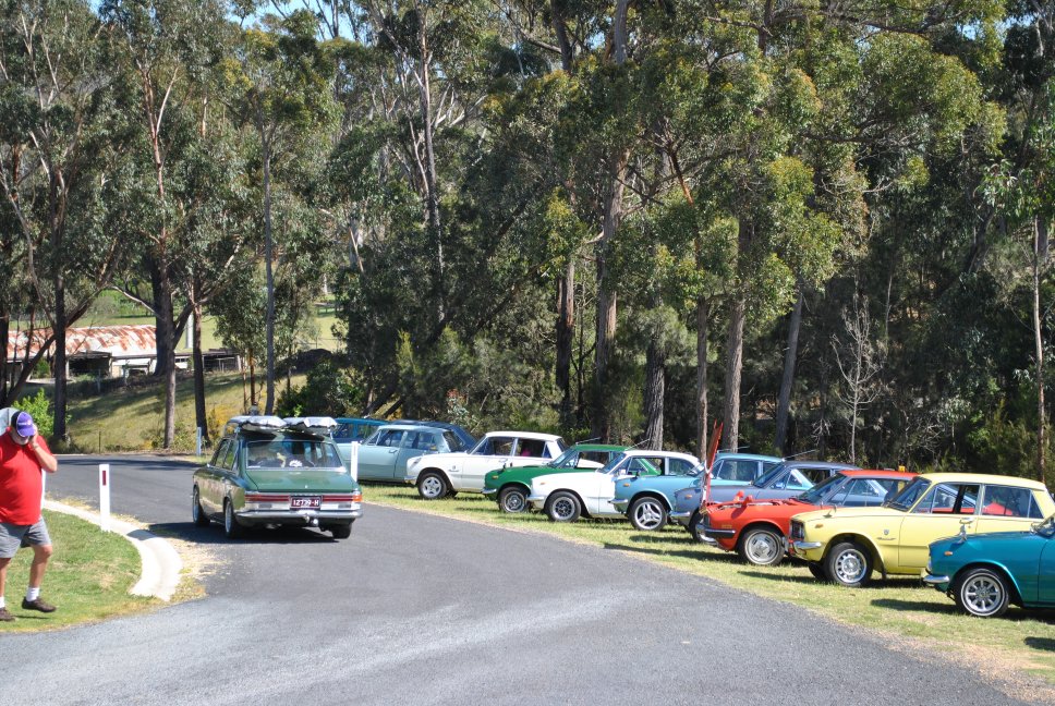 20 October - 10 - Sapphire Coast Historic Vehicle Club - Isuzu Belletts.JPG