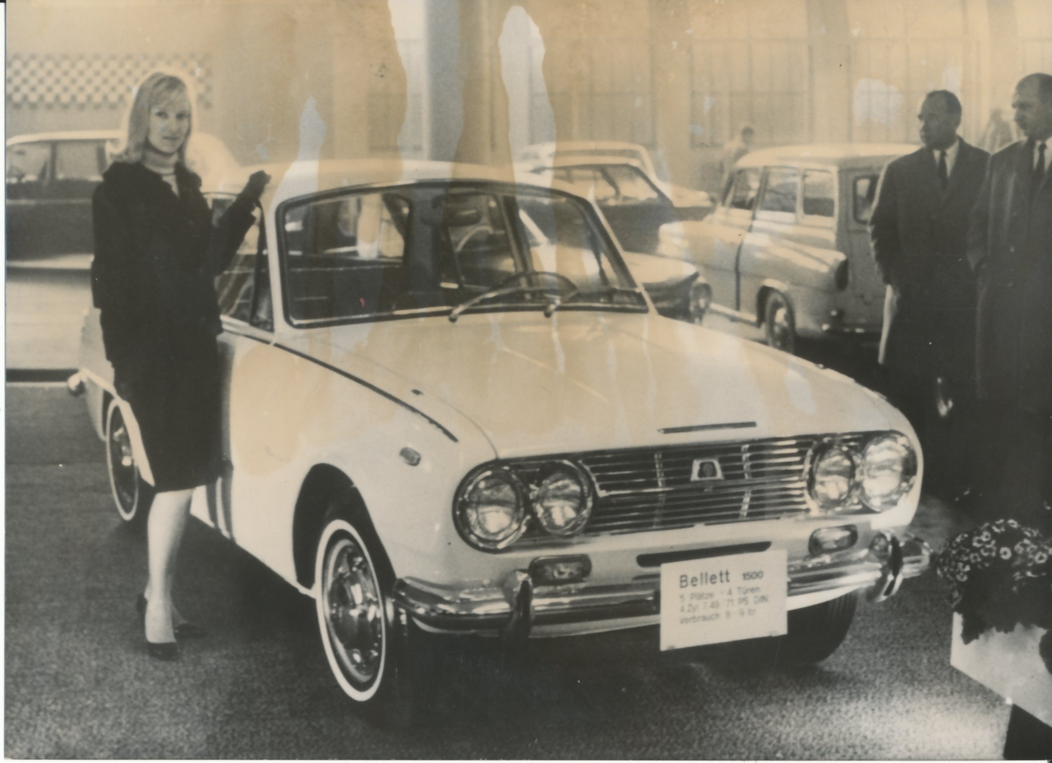 1966 - Isuzu Bellett promotional photo - Germany.jpg