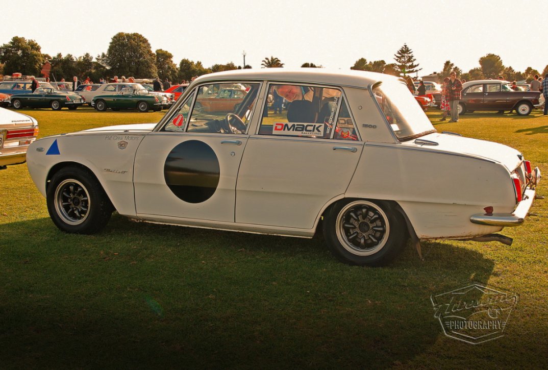 Bay - West Beach - Bellett sedan - Gav.jpg